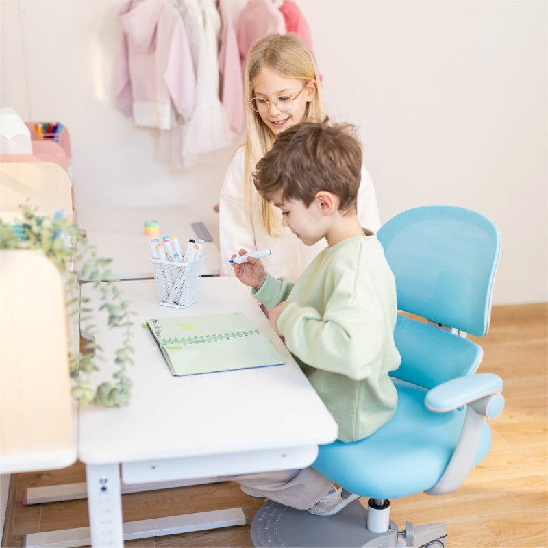 Fotel ergonomiczny dla dzieci Mark Adler Junior 4.4 Blue