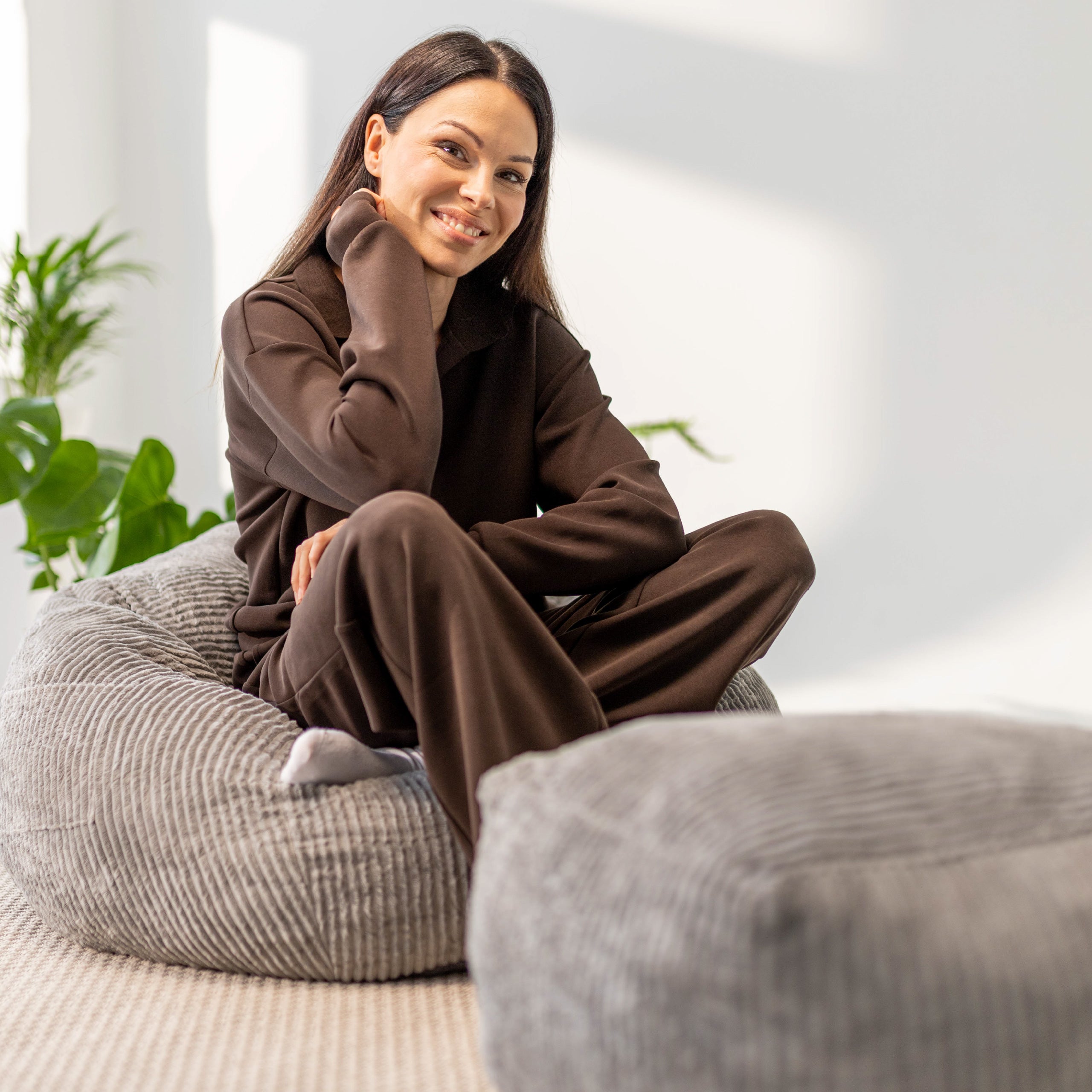 Puf con reposapiés: tu rincón de relajación