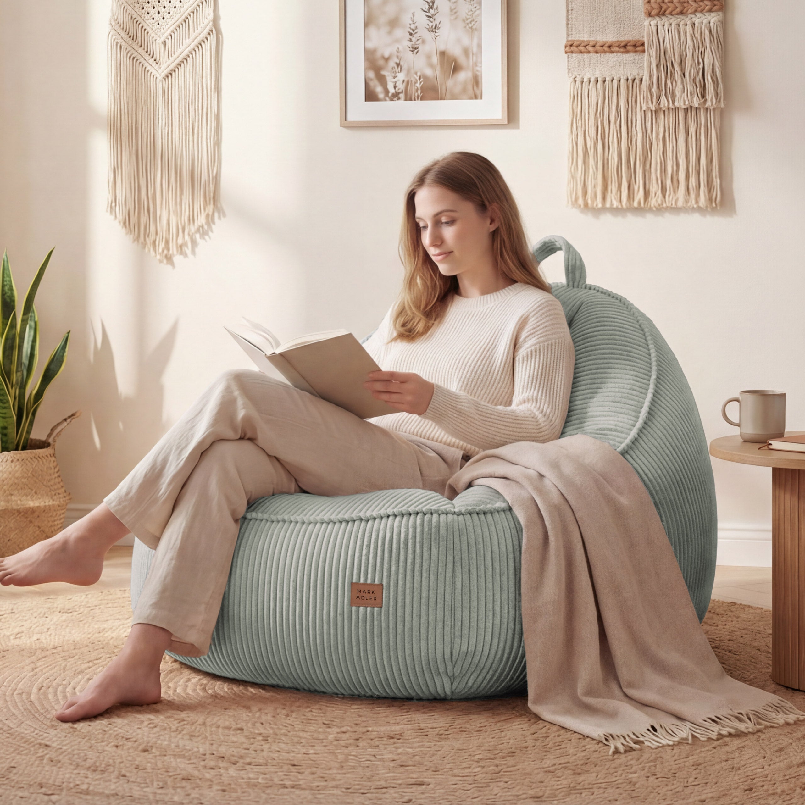 Puf con respaldo de pana Mark Adler Comfy 4.0 Sage