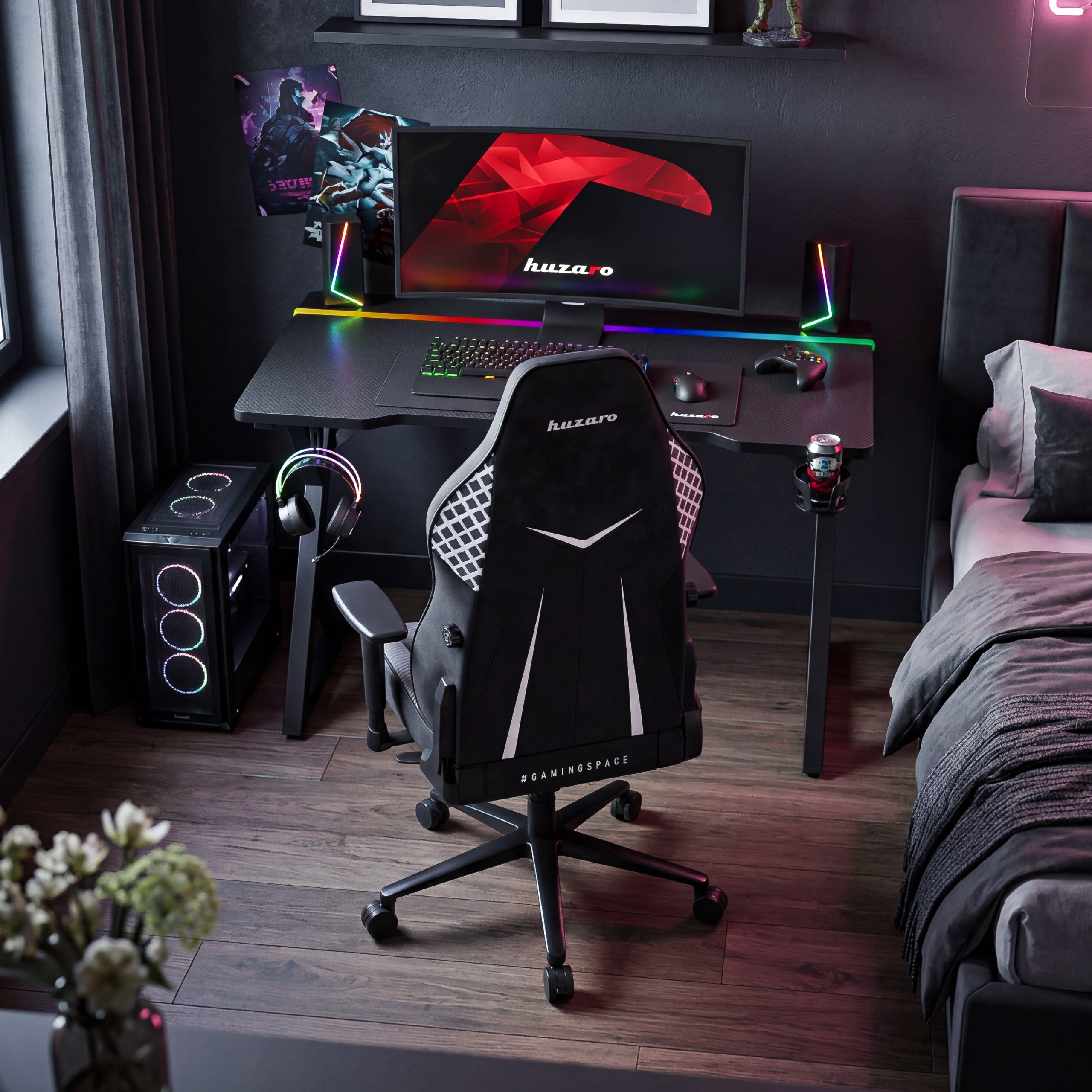 Escritorio para videojuegos con iluminación LED Huzaro Hero 2.4 RGB Black