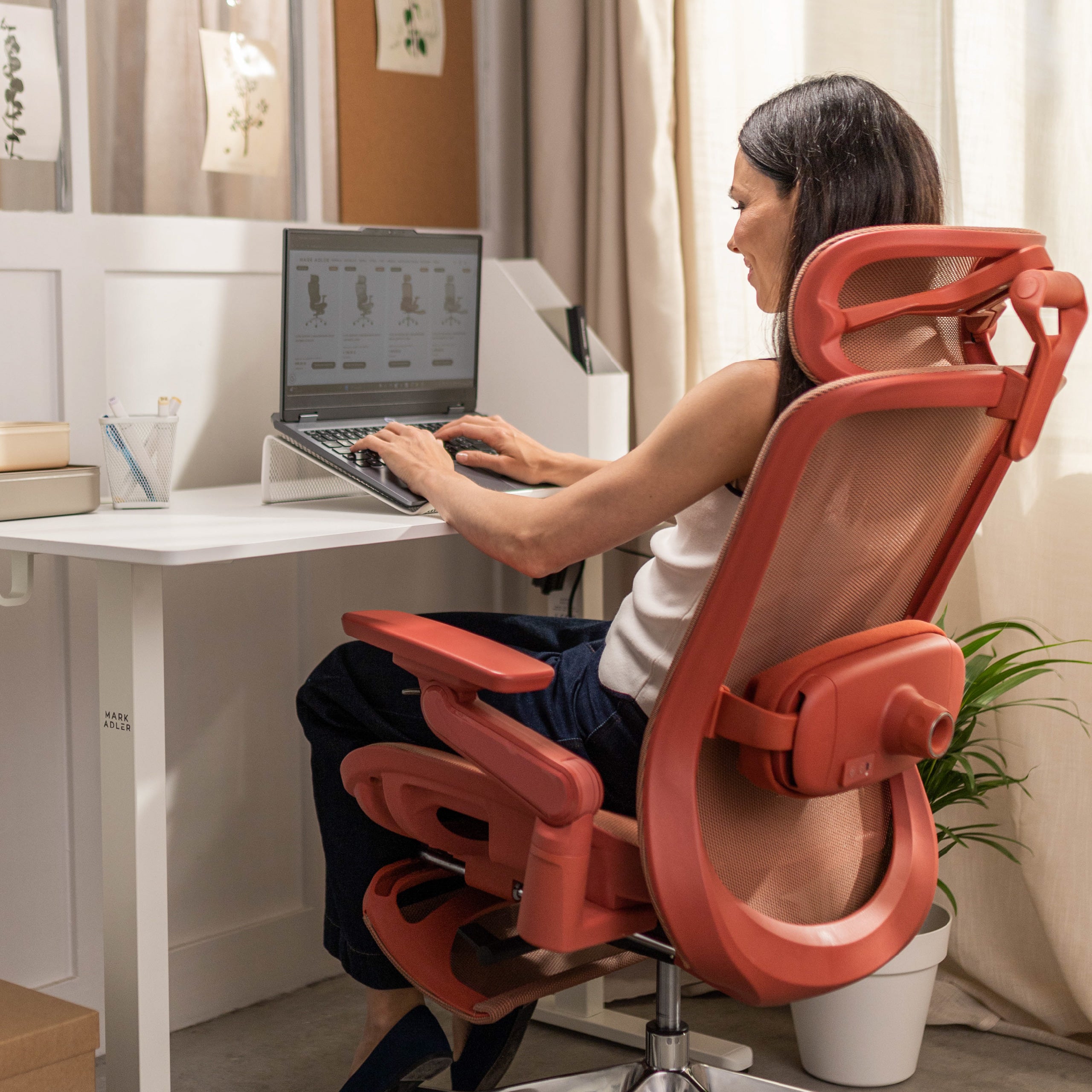 Sillón ergonómico con función de masaje Mark Adler Leadpro 8.7 Rojo